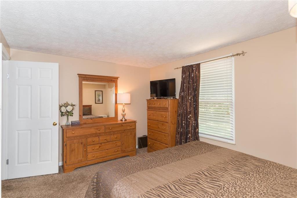 8506 Castle Farms Road Indianapolis, IN 46256 - Photo 13 of 21 Gallery Image 13
