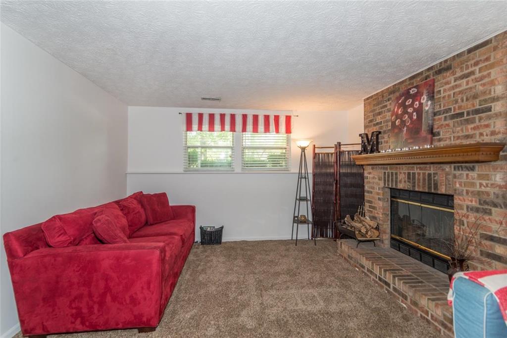 8506 Castle Farms Road Indianapolis, IN 46256 - Photo 9 of 21 Gallery Image 9