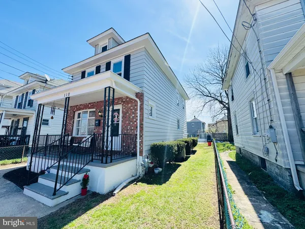 $270,000 | 110 East Madison Street, Paulsboro, NJ 08066