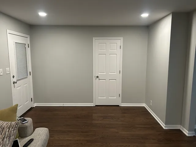 $1,700 | 557 East Division Street, Unit 4, Lockport, IL 60441