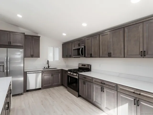 $2,645,000 | 3346 Lockwood Drive, San Diego, CA 92123