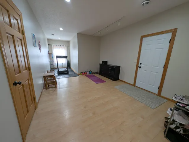 $580,000 | 300 Sugarloaf Parkway, Zumbrota, MN 55992