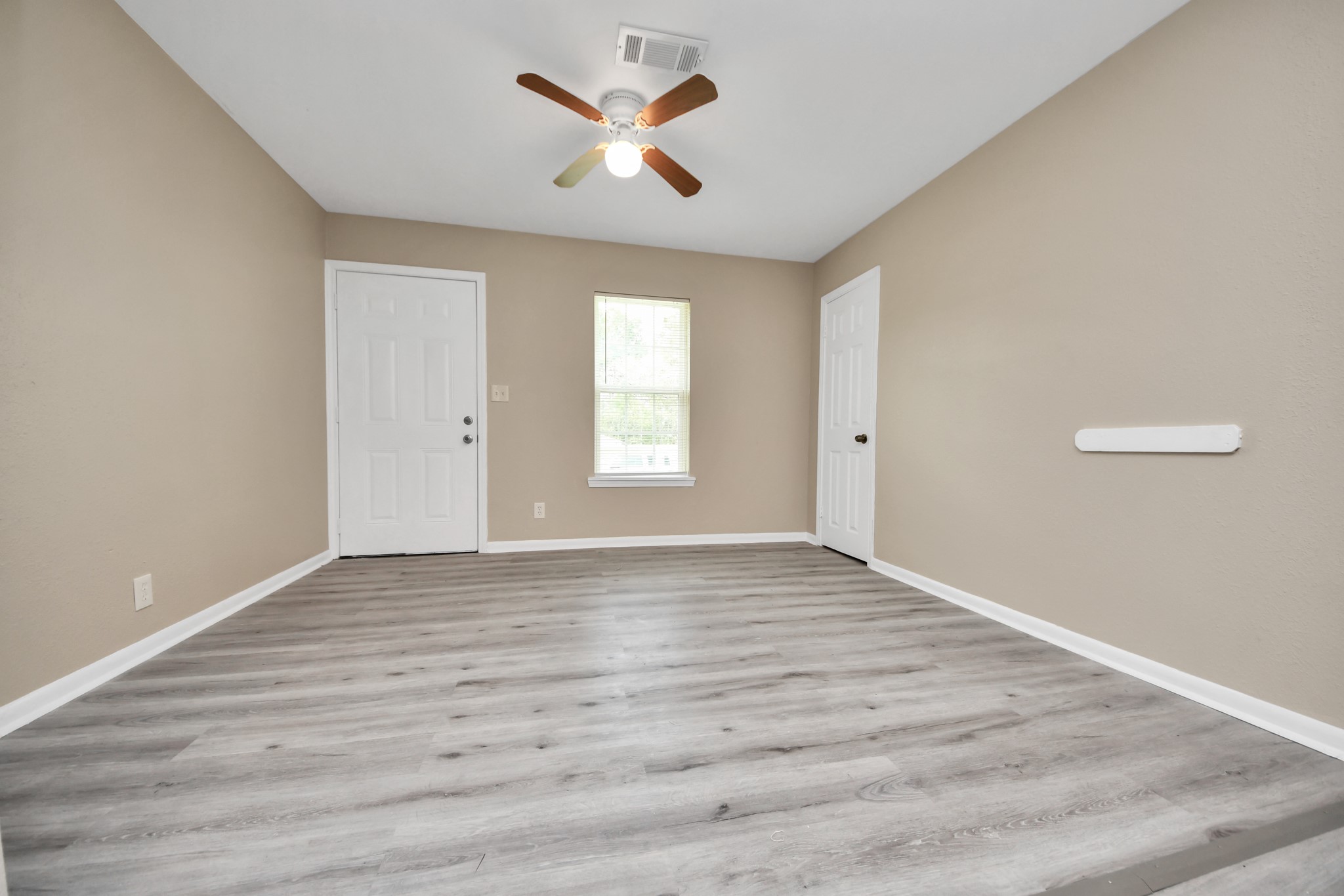 17111 River Road, Unit C Channelview, TX 77530 - Photo 5 of 20