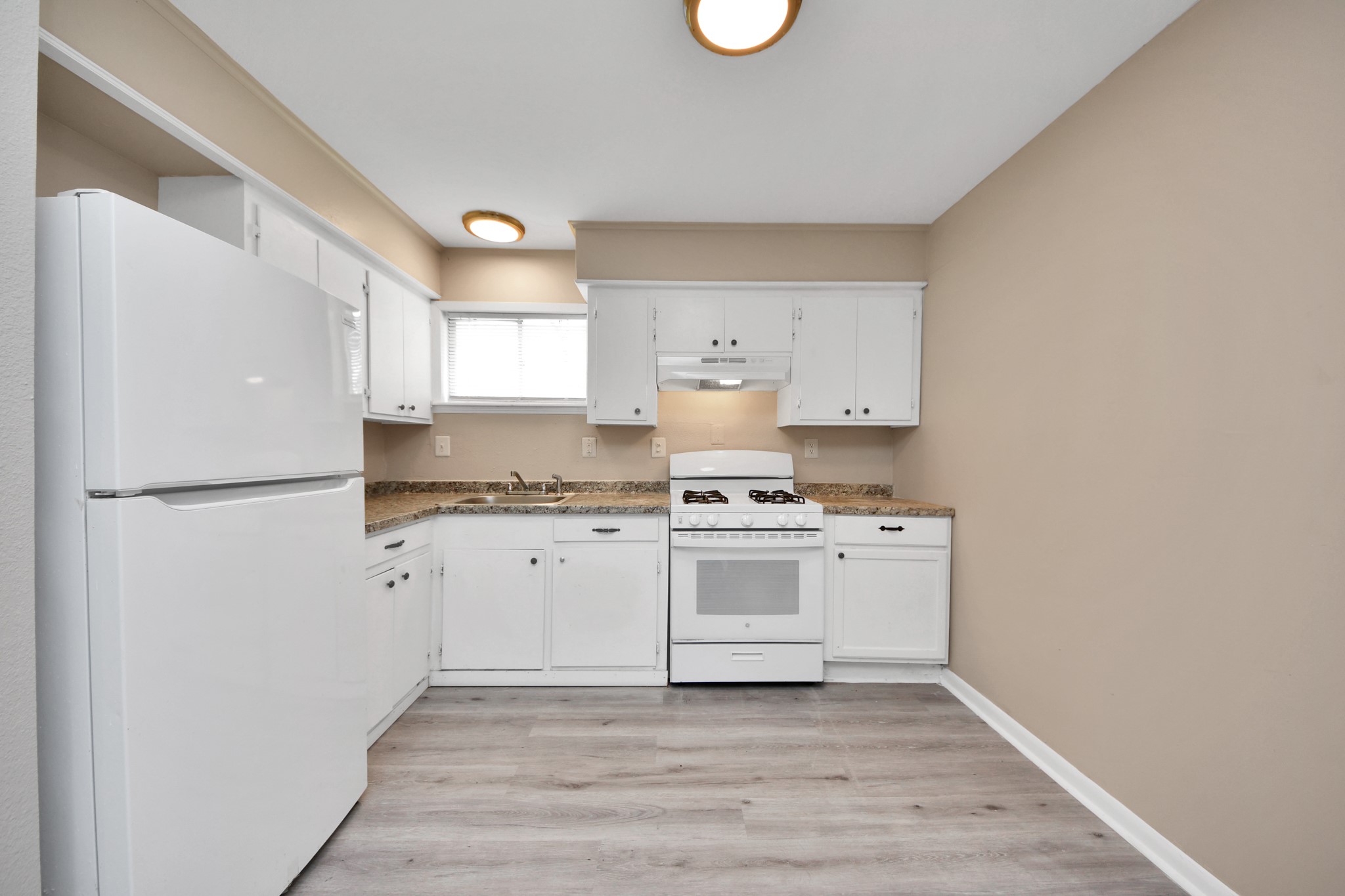 17111 River Road, Unit C Channelview, TX 77530 - Photo 6 of 20