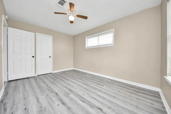 $1,500 | 17111 River Road, Unit C, Channelview, TX 77530