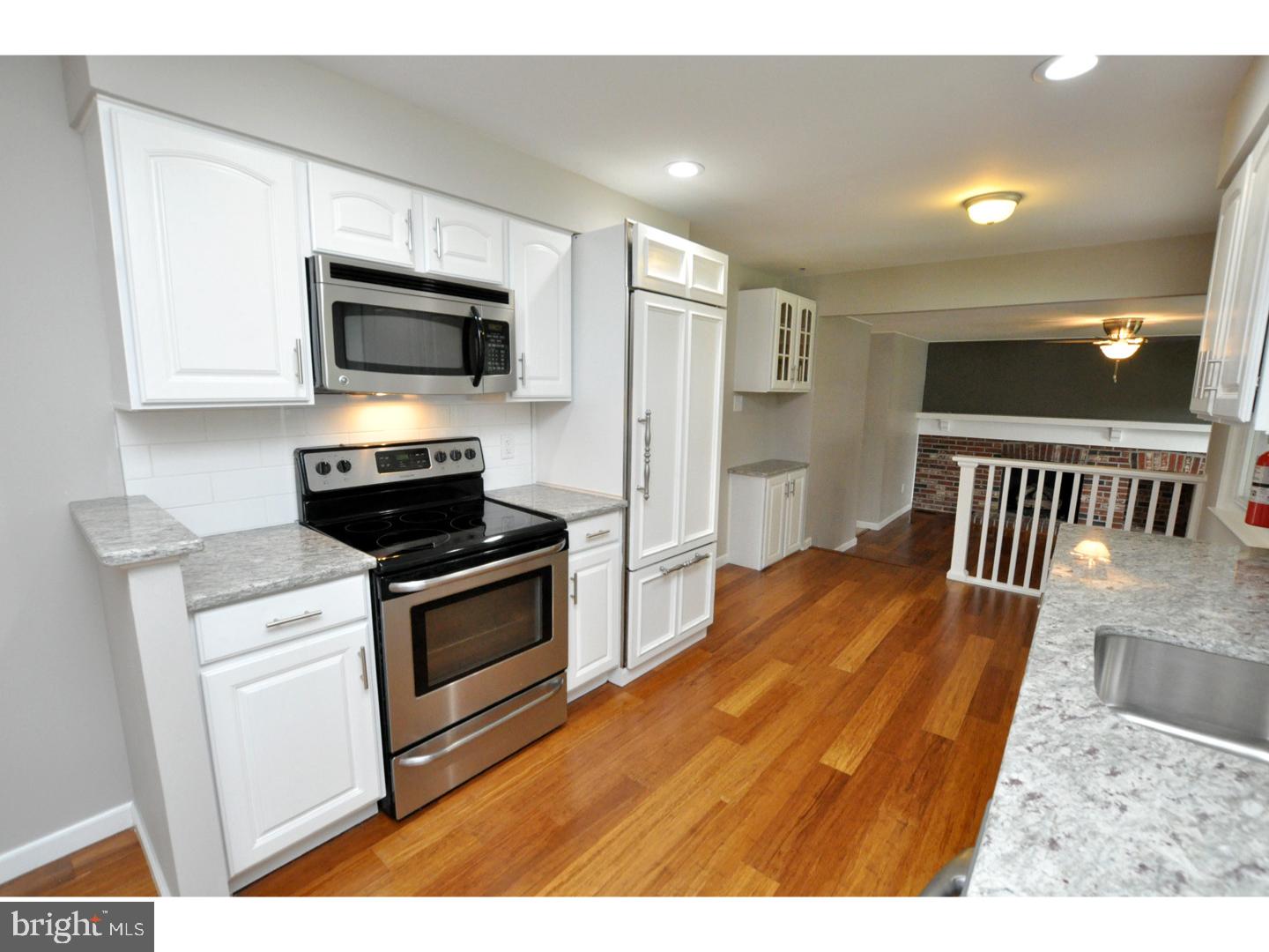 905 Waterford Drive Riverside, NJ 08075 - Photo 4 of 23