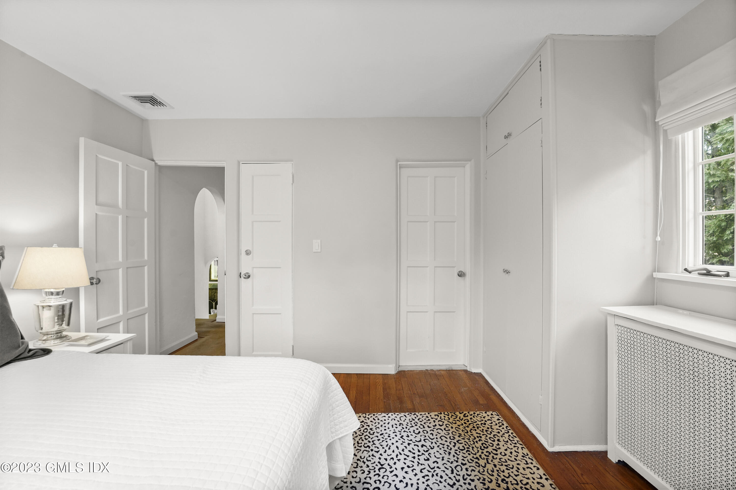 7 Gilliam Lane Riverside, CT 06878 - Photo 29 of 42 a bedroom with a bed and window