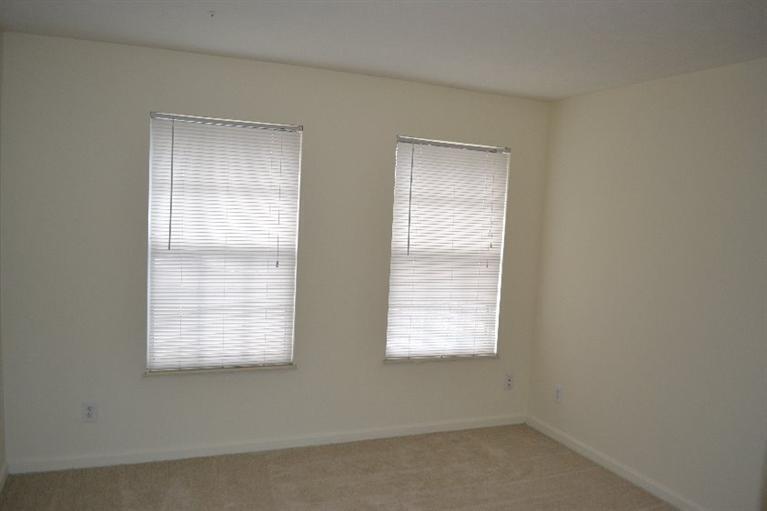 10555 Montgomery Road, Unit 72 Montgomery, OH 45242 - Photo 13 of 18