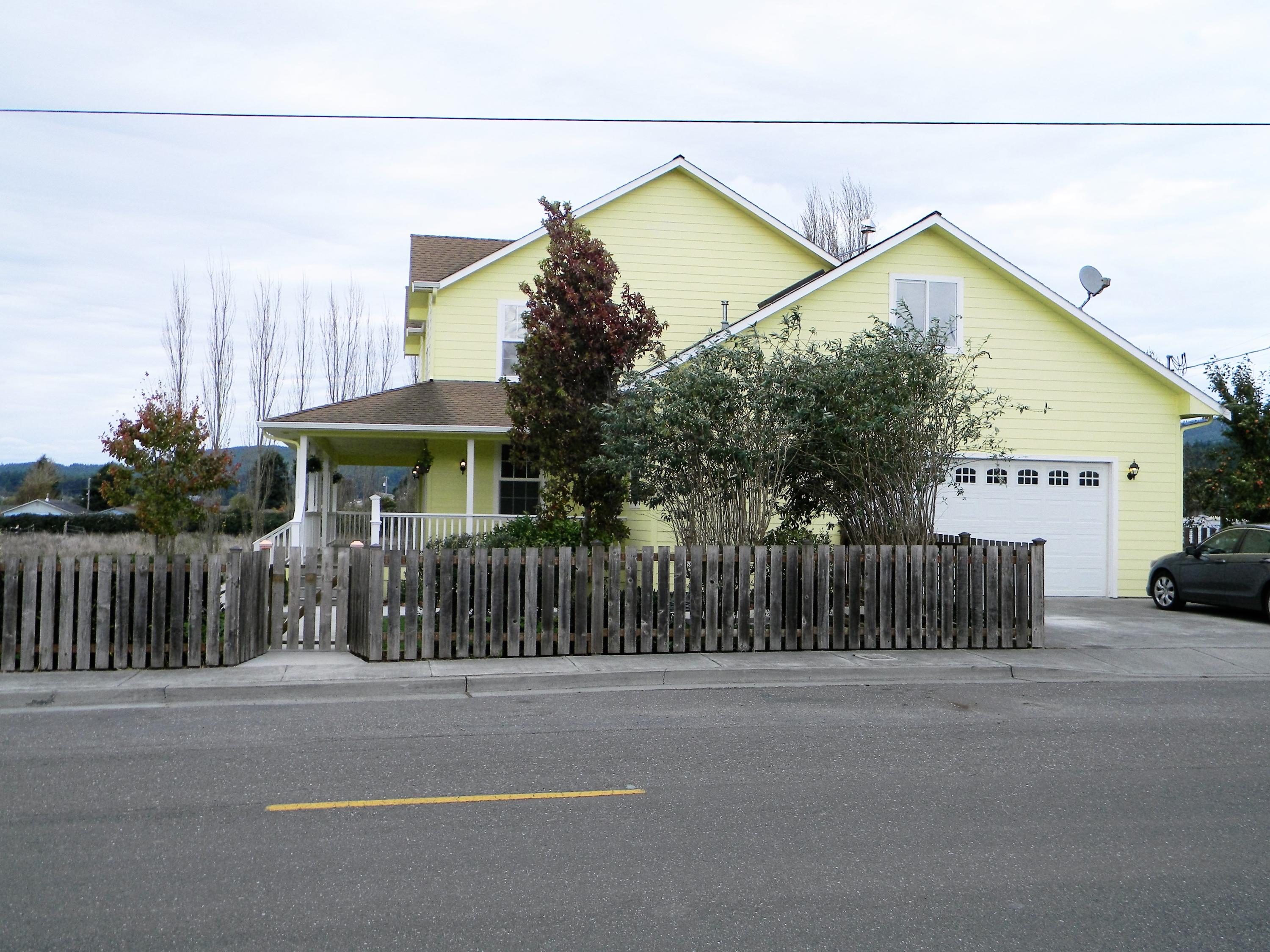 3310 Kenmar Road Fortuna, CA 95540 - Photo 21 of 43 Garage