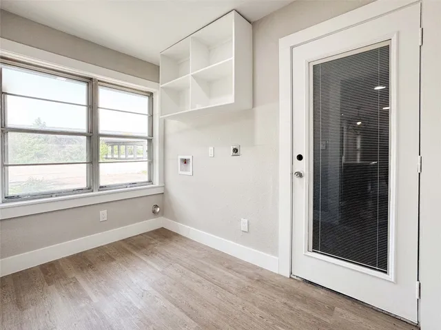 $1,800 | 2108 Ontario Avenue, Baytown, TX 77520