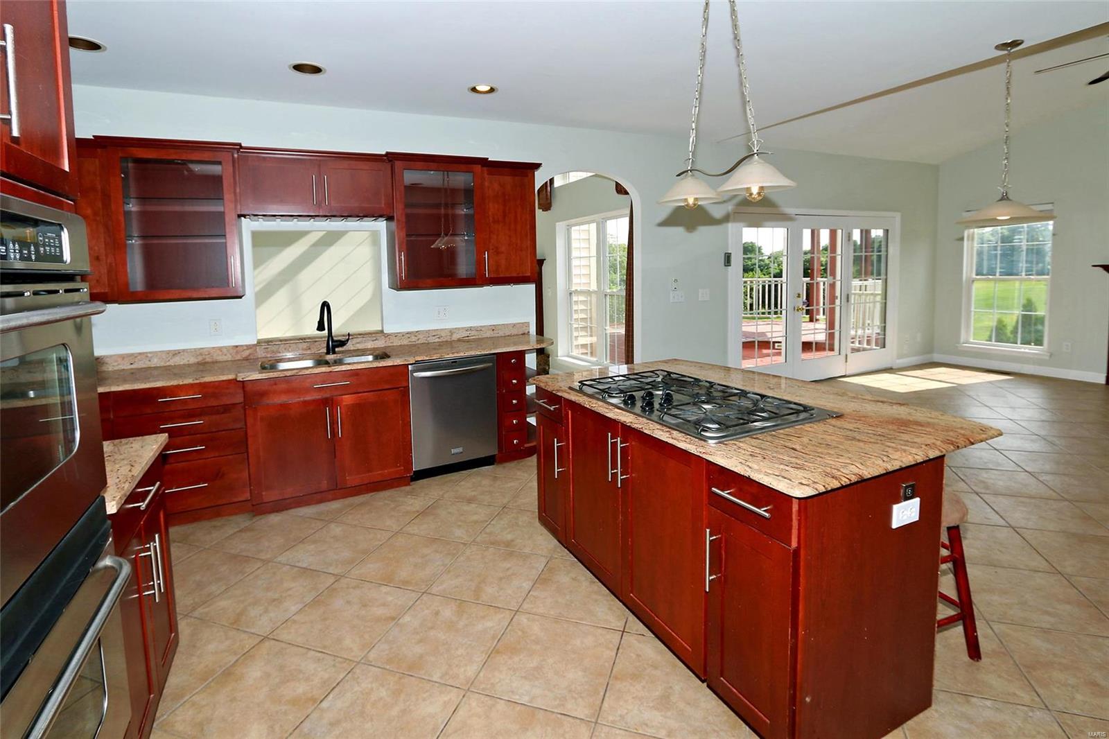 3522 Douglas Road Florissant, MO 63034 - Photo 14 of 44 Gallery Image 14