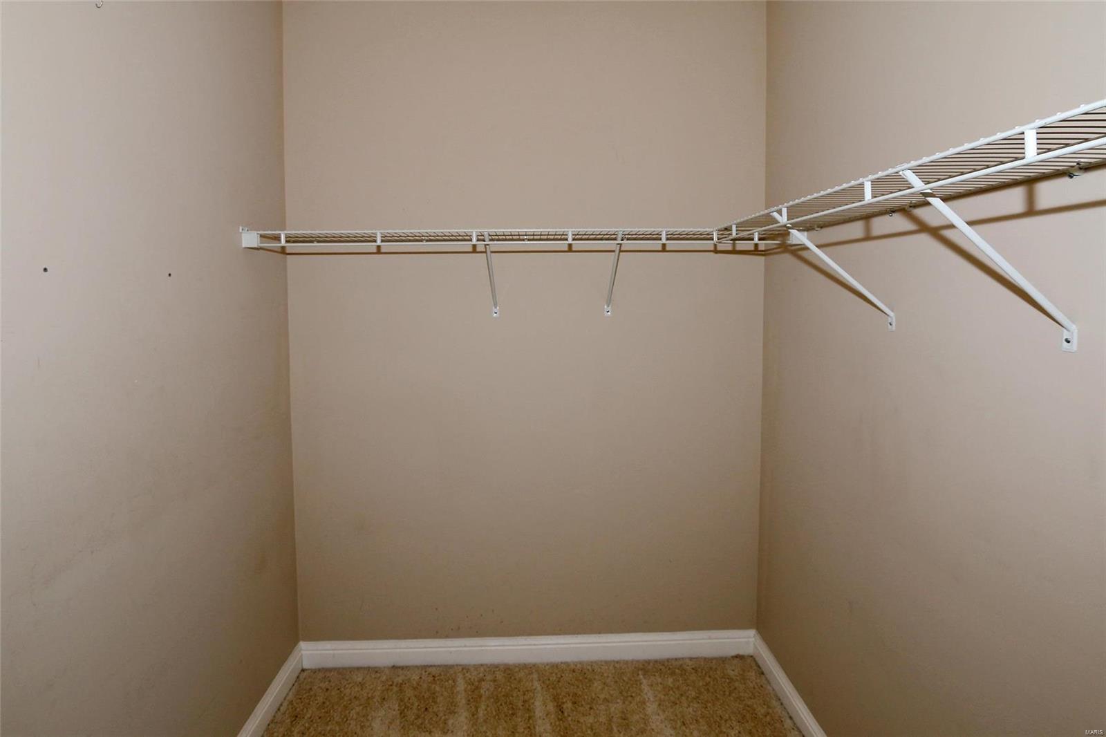 3522 Douglas Road Florissant, MO 63034 - Photo 25 of 44 Gallery Image 25