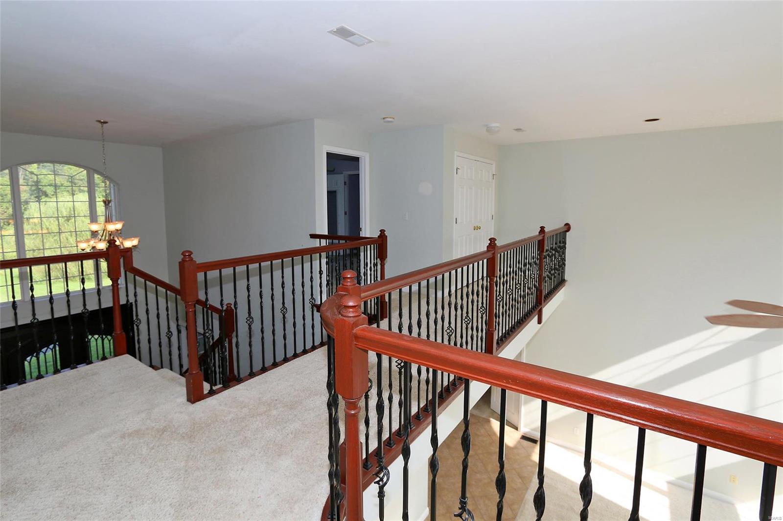 3522 Douglas Road Florissant, MO 63034 - Photo 27 of 44 Gallery Image 27