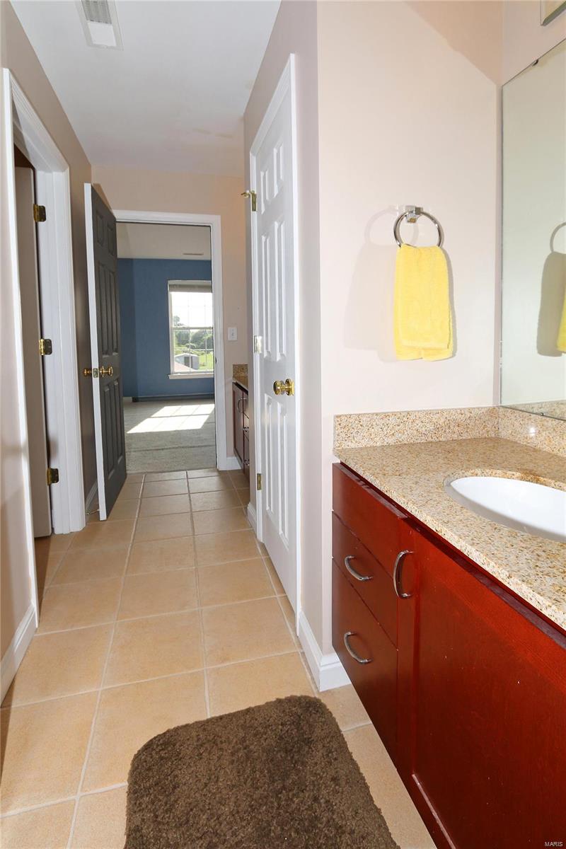 3522 Douglas Road Florissant, MO 63034 - Photo 35 of 44 Gallery Image 35