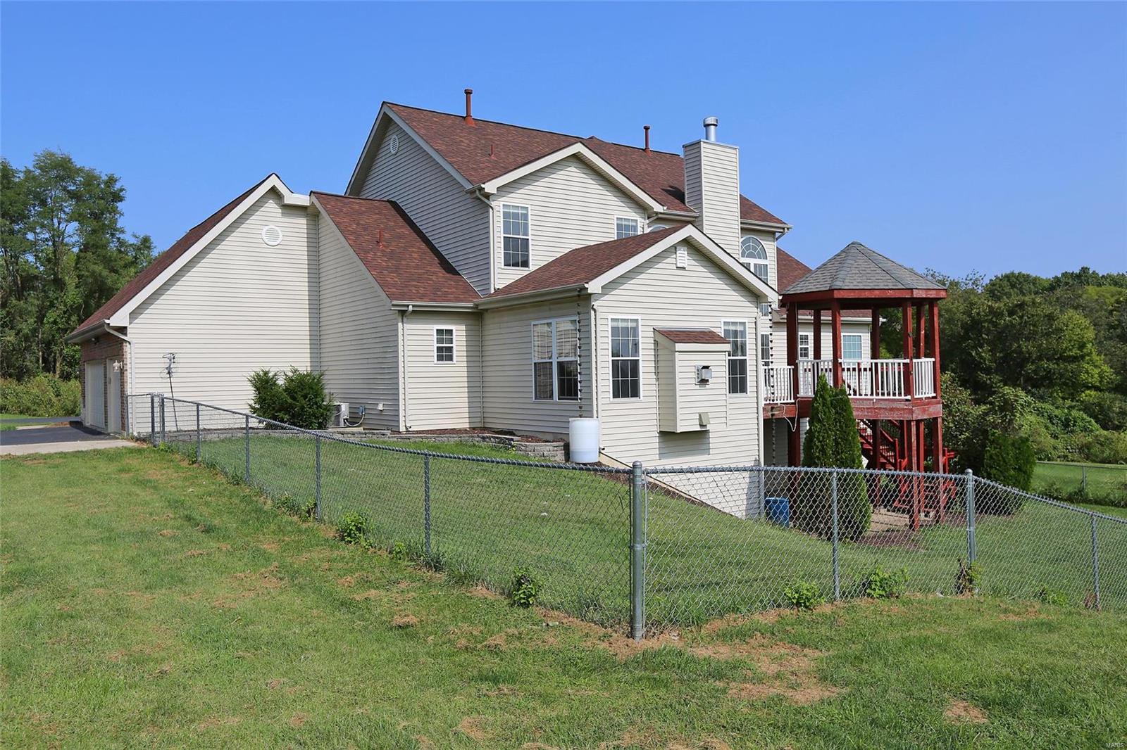 3522 Douglas Road Florissant, MO 63034 - Photo 42 of 44 Gallery Image 42