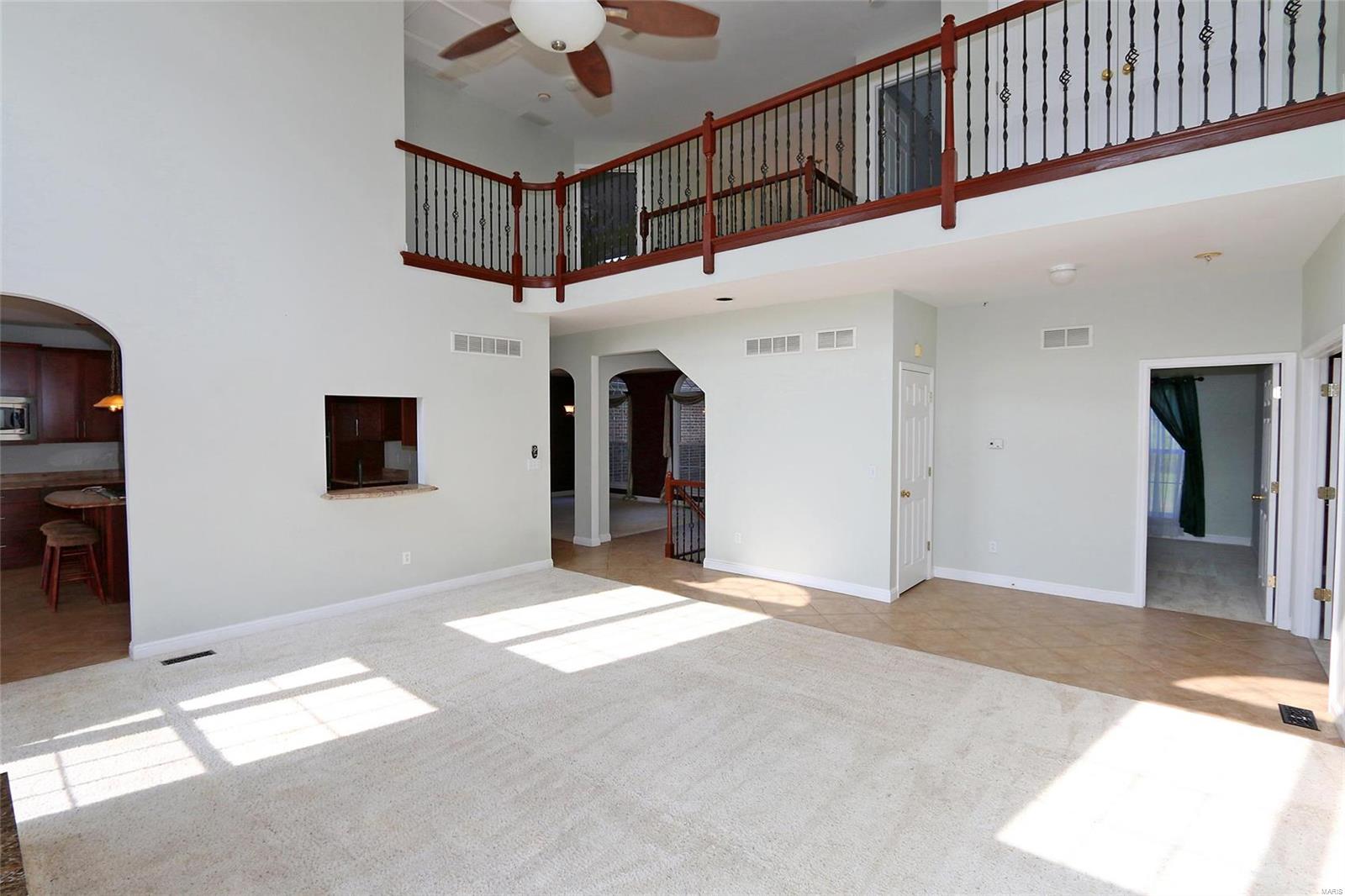 3522 Douglas Road Florissant, MO 63034 - Photo 10 of 44 Gallery Image 10