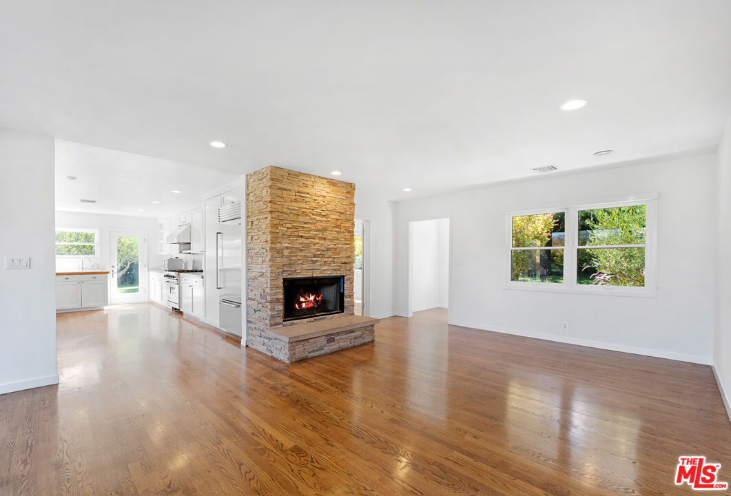6644 Wildlife Road Malibu, CA 90265 - Photo 11 of 38