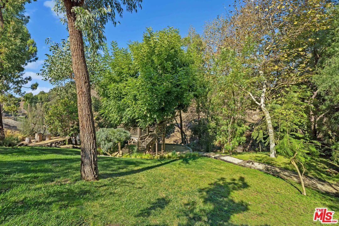 6644 Wildlife Road Malibu, CA 90265 - Photo 33 of 38