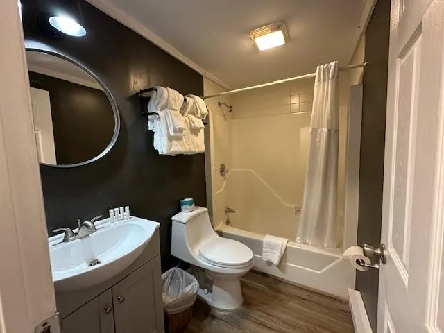 $31,500 | 2955 White Mountain Highway, Unit 114 (W25), Conway, NH 03860