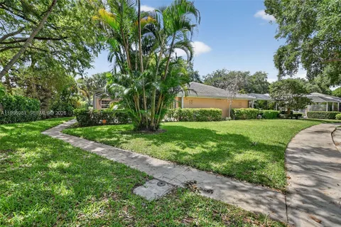 $375,000 | 102 Sun Terrace Court, Palm Beach Gardens, FL 33403