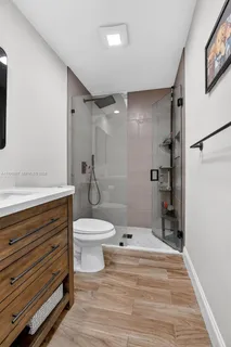 $375,000 | 102 Sun Terrace Court, Palm Beach Gardens, FL 33403