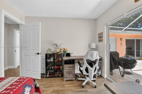 $375,000 | 102 Sun Terrace Court, Palm Beach Gardens, FL 33403