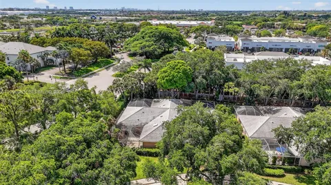 $375,000 | 102 Sun Terrace Court, Palm Beach Gardens, FL 33403