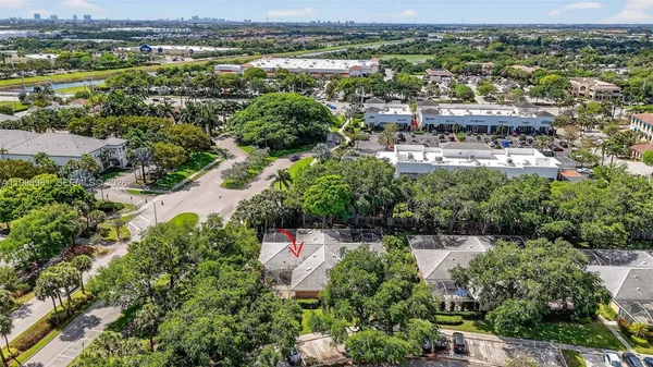 $375,000 | 102 Sun Terrace Court, Palm Beach Gardens, FL 33403