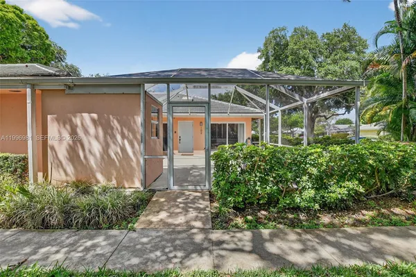 $375,000 | 102 Sun Terrace Court, Palm Beach Gardens, FL 33403