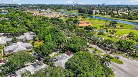 $375,000 | 102 Sun Terrace Court, Palm Beach Gardens, FL 33403