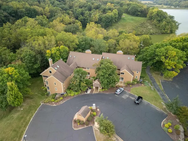 $150,000 | B10 Long Bay Point Drive, Galena, IL 61036