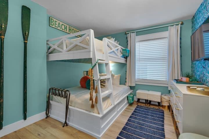 32461 East County Highway 30A, Unit 17 Inlet Beach, FL 32461 - Photo 26 of 53 a bedroom with furniture and a wooden floor