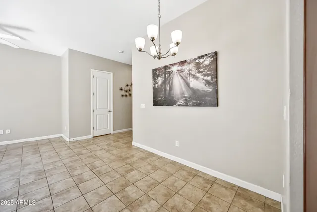 $1,995 | 1367 South Country Club Drive, Unit 1104, Mesa, AZ 85210