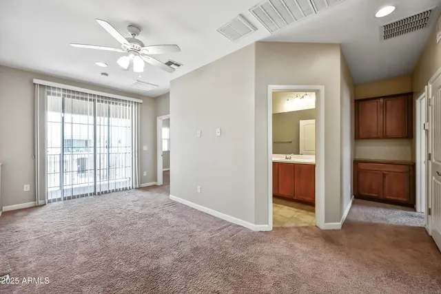 $1,995 | 1367 South Country Club Drive, Unit 1104, Mesa, AZ 85210