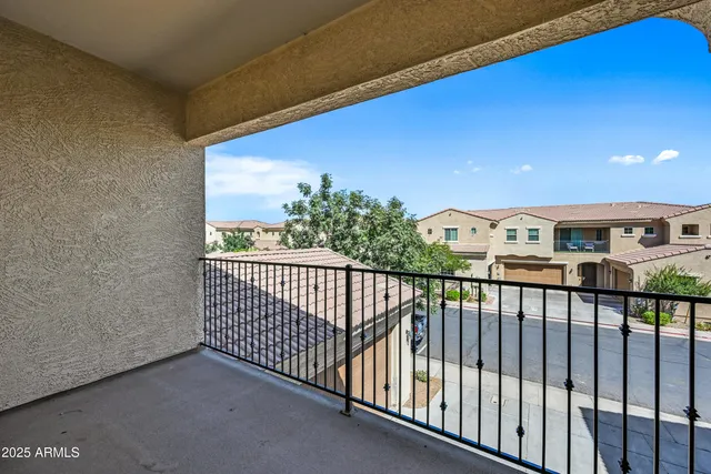 $1,995 | 1367 South Country Club Drive, Unit 1104, Mesa, AZ 85210