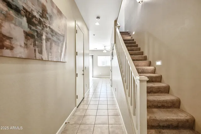 $1,995 | 1367 South Country Club Drive, Unit 1104, Mesa, AZ 85210