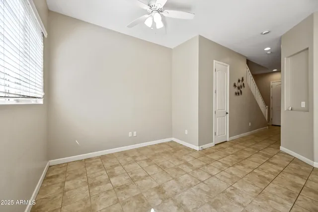 $1,995 | 1367 South Country Club Drive, Unit 1104, Mesa, AZ 85210