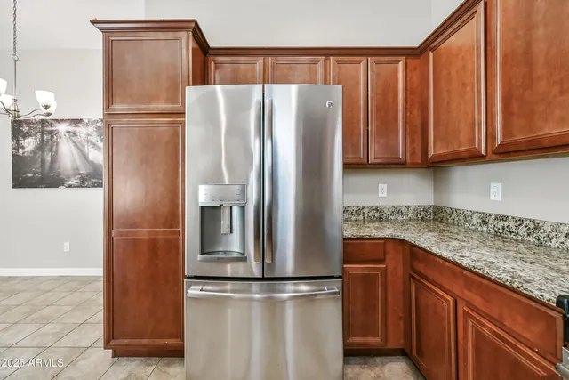 $1,995 | 1367 South Country Club Drive, Unit 1104, Mesa, AZ 85210