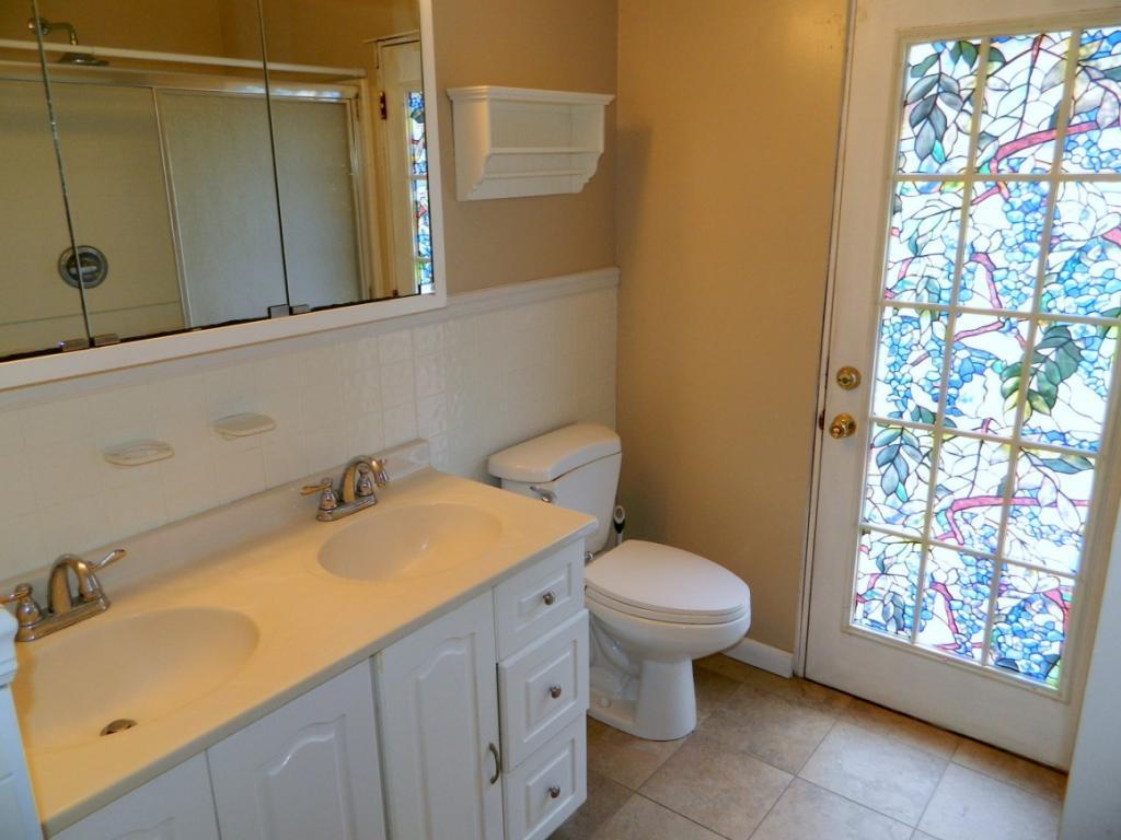 801 Country Club Road Vestal, NY 13850 - Photo 8 of 22 Gallery Image 8