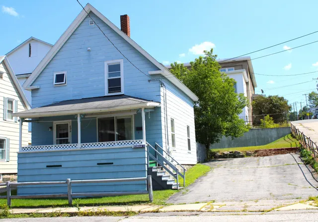 $149,900 | 606 Rockingham Street, Berlin, NH 03570
