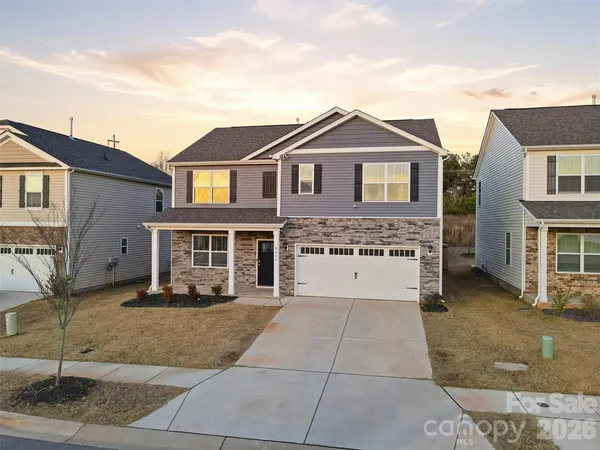 $409,999 | 8232 Kennesaw Drive, Gastonia, NC 28056