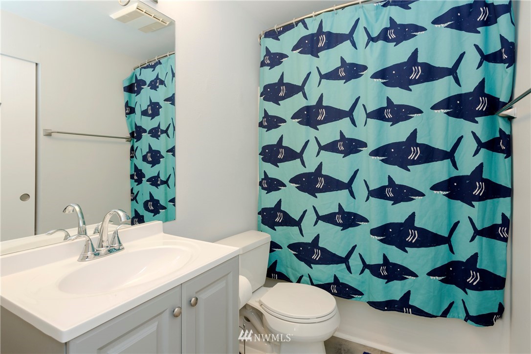 2319 210th Street Southeast Bothell, WA 98021 - Photo 18 of 25