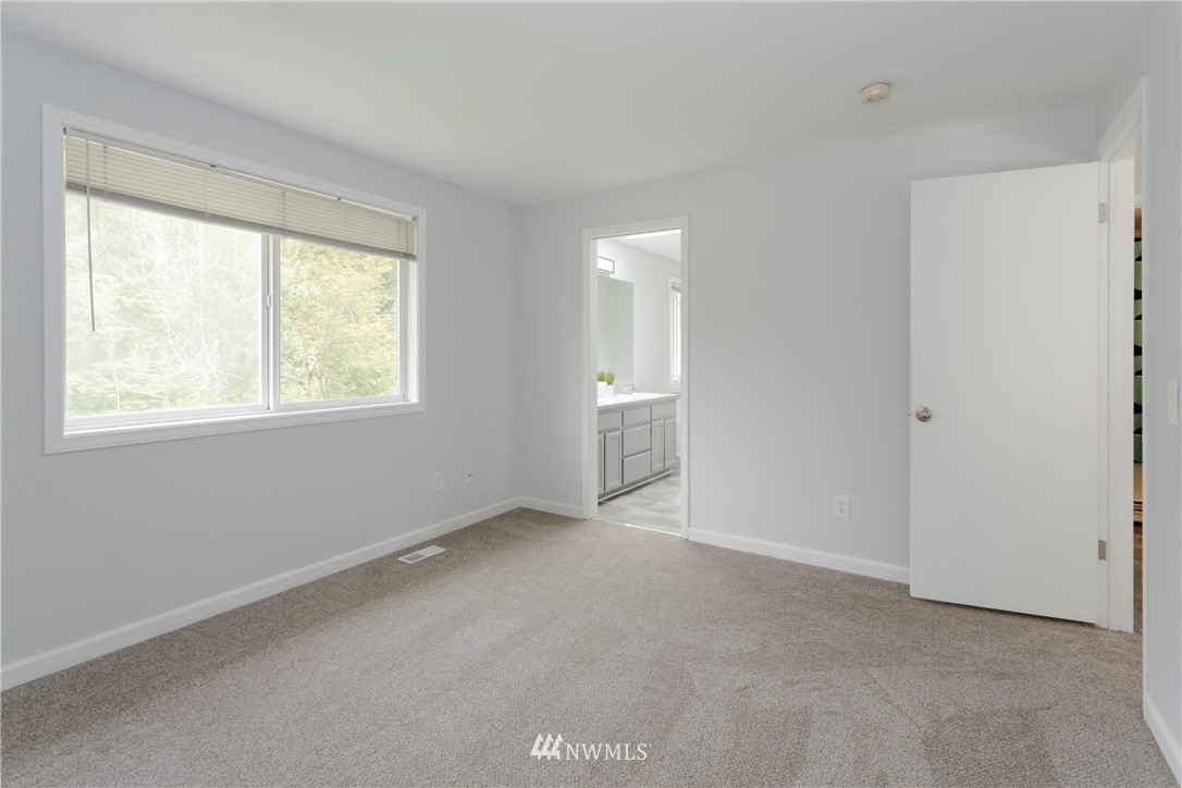 2319 210th Street Southeast Bothell, WA 98021 - Photo 19 of 25