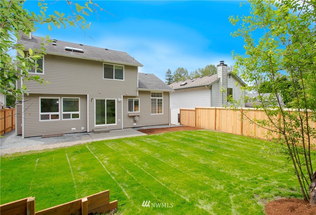 2319 210th Street Southeast Bothell, WA 98021 - Photo 23 of 25