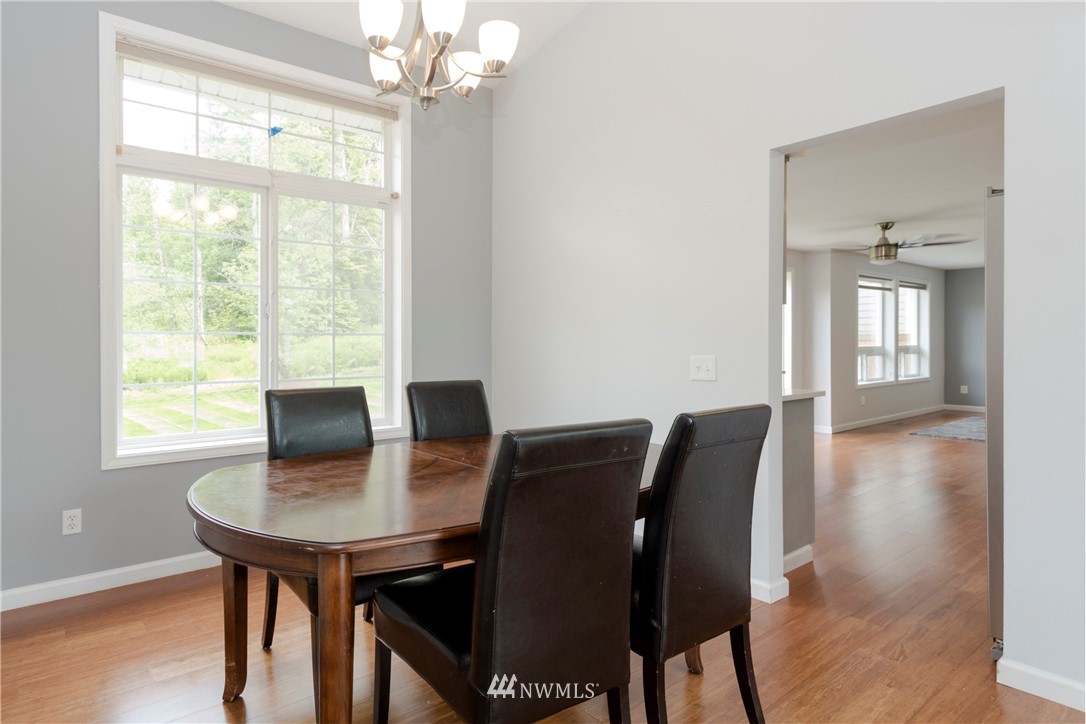 2319 210th Street Southeast Bothell, WA 98021 - Photo 5 of 25