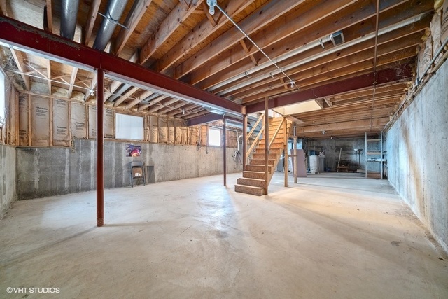 1325 West Corning Road Beecher, IL 60401 - Photo 4 of 10