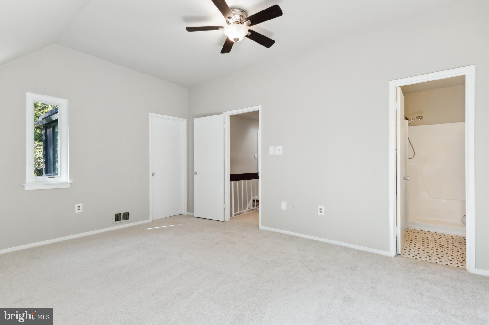1651 Bentana Way Reston, VA 20190 - Photo 25 of 34 Gallery Image 25