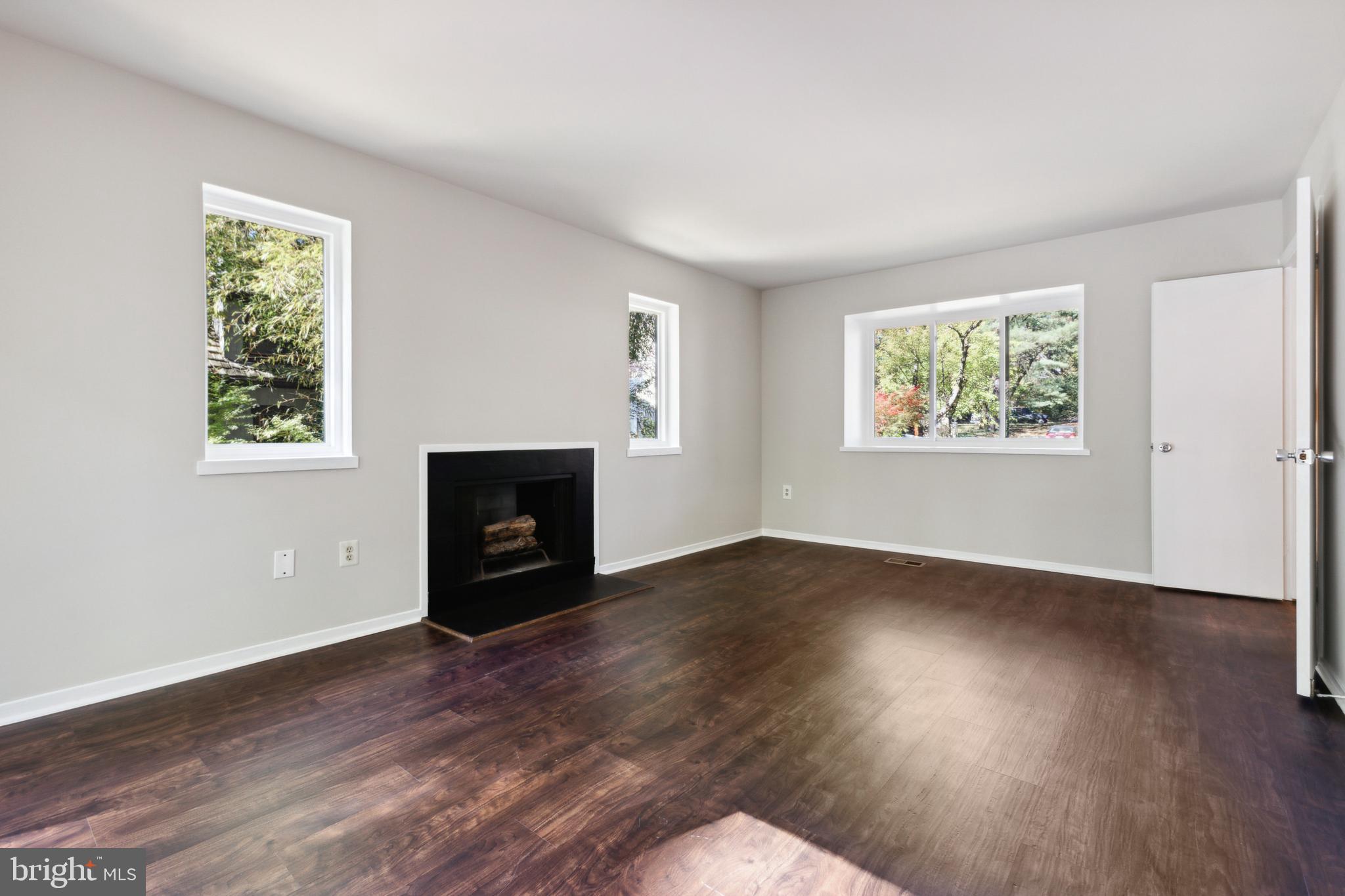 1651 Bentana Way Reston, VA 20190 - Photo 8 of 34 Gallery Image 8
