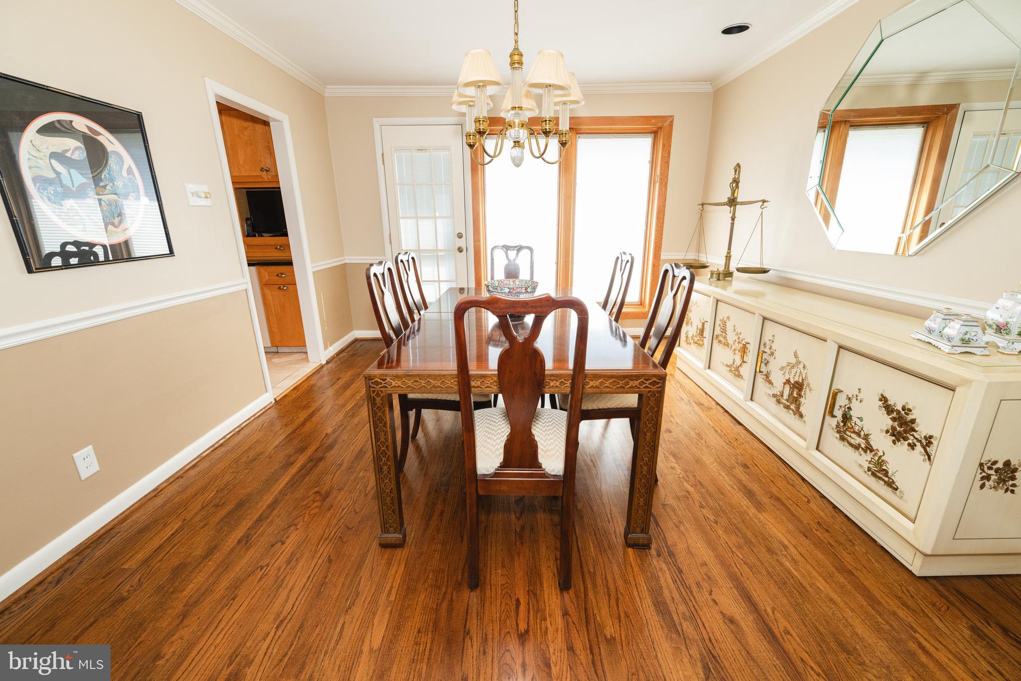 1881 Bertram Road Huntingdon Valley, PA 19006 - Photo 7 of 42