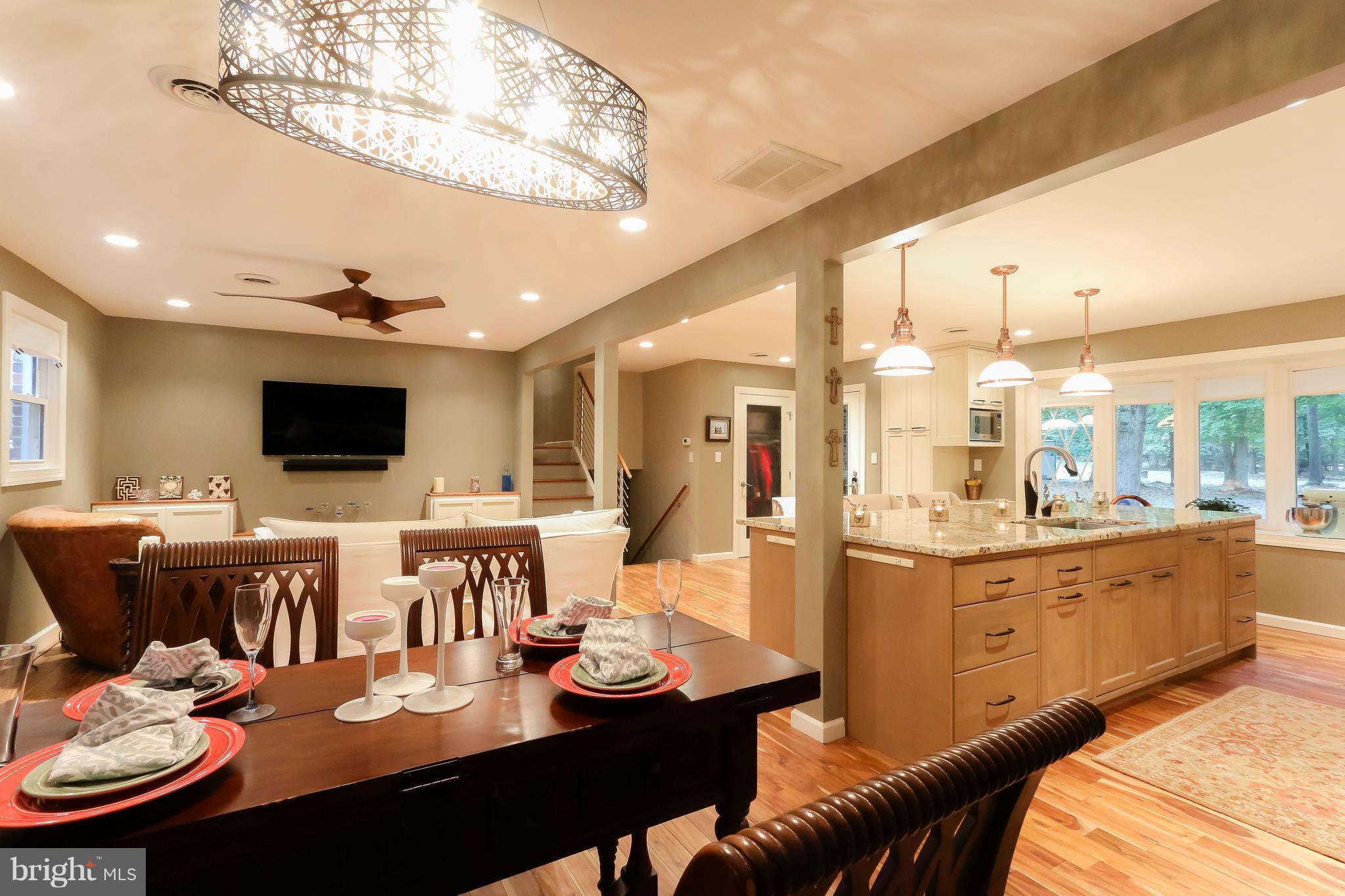 815 Big Road Lusby, MD 20657 - Photo 9 of 29 Dining Room